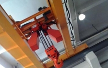 無(wú)錫行車(chē)保養(yǎng)的安全裝置是這樣的？